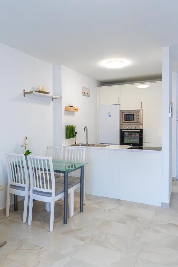 Modern 2-bedroom With Stunning View Apartment